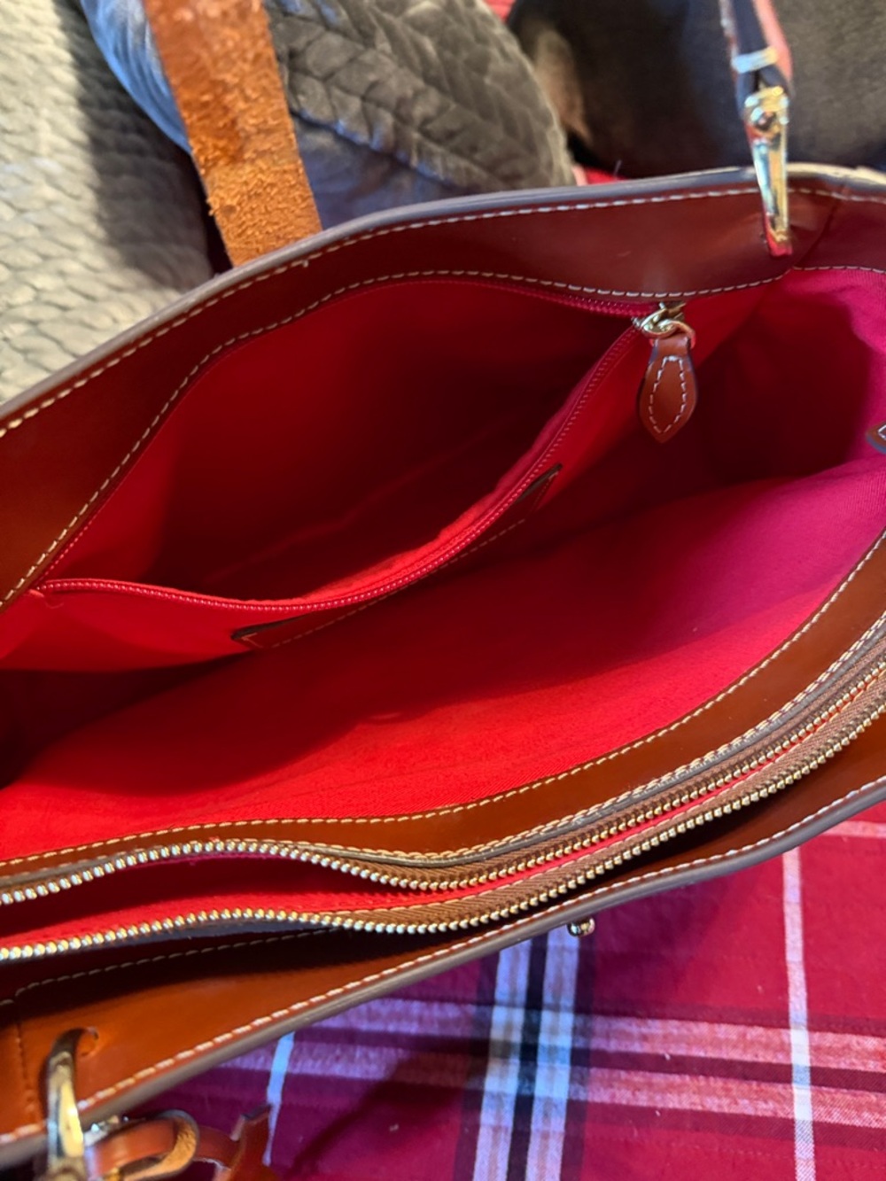 Dooney & Bourke Alto Canilla bag in Saddle brown - Picture 4 of 9